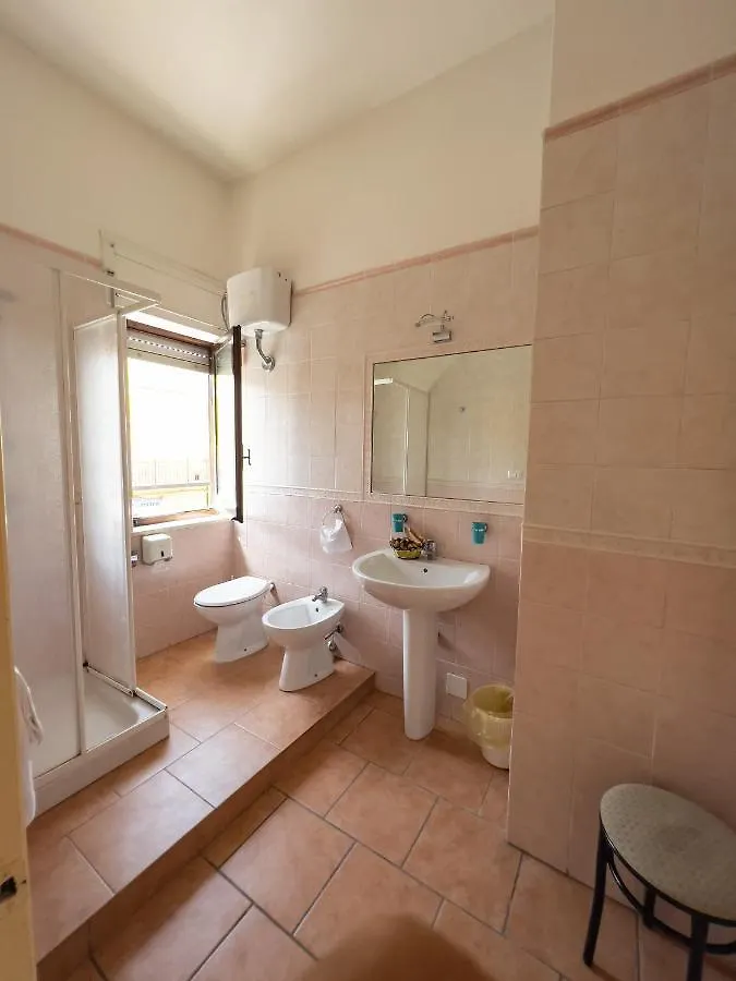 Albergo Ristorante Locanda Rosella Giba 0*,