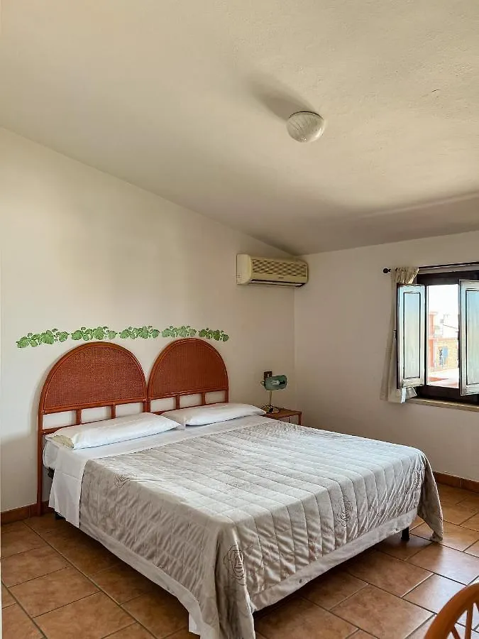 Albergo Ristorante Locanda Rosella Giba 0*,  Italia
