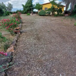  Alloggio per agriturismo I 13 Pini Di Putzu Anna Maria