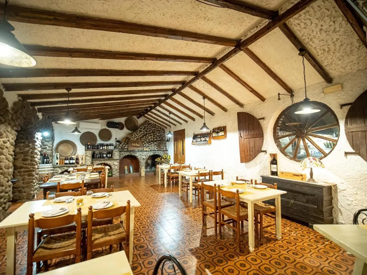 Albergo Ristorante Locanda Rosella Giba Inn